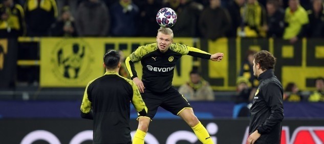 比分胶着时 比分胶着时