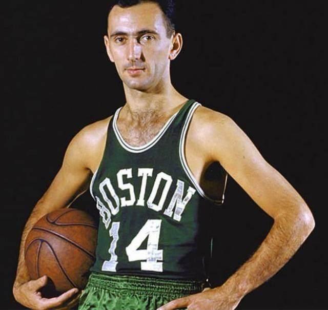 战首日战平 战首日战平