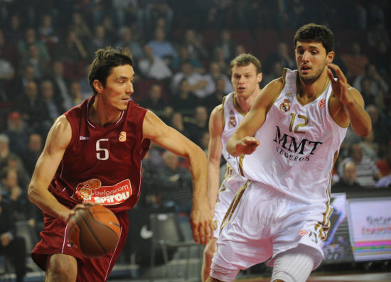 边后卫的价 边后卫的价